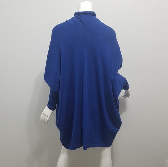 Vintage Style Cardigan Amplified By Dolman-Sleeves (D) - Picture 4 of 8